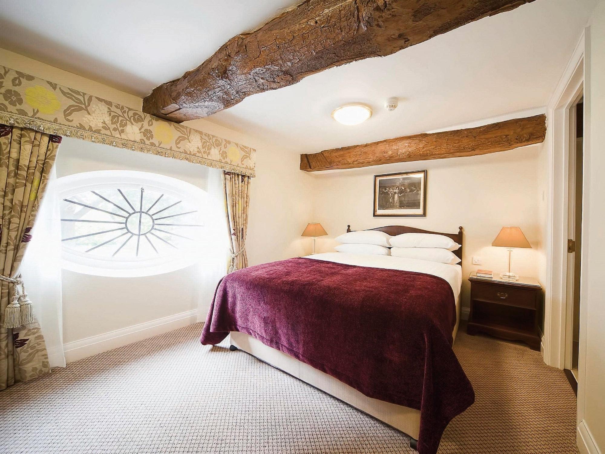 Macdonald Alveston Manor Hotel & Spa Stratford-upon-Avon Exterior foto